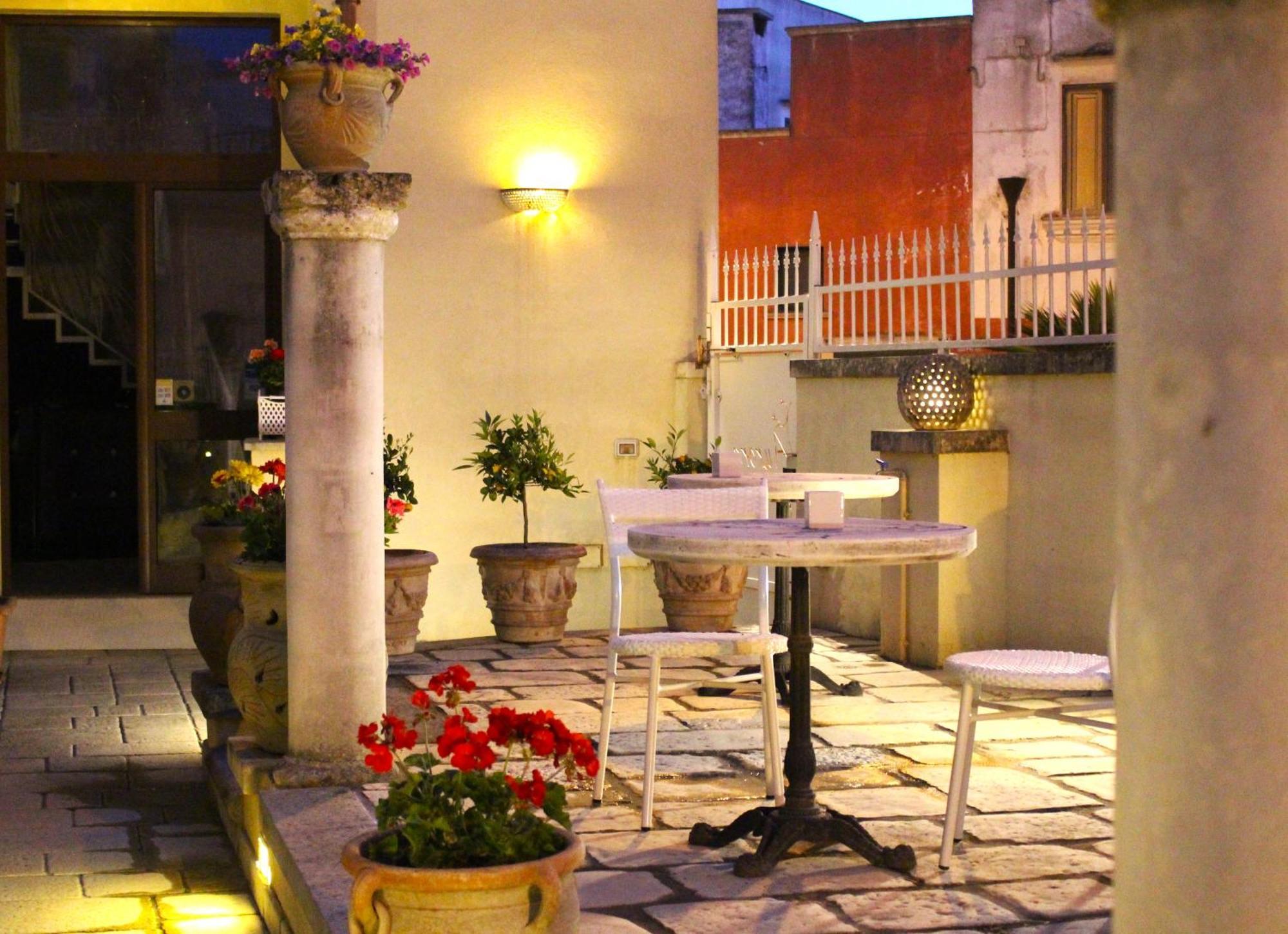 アレーツィオ Palazzo Aurora Bed & Breakfast エクステリア 写真