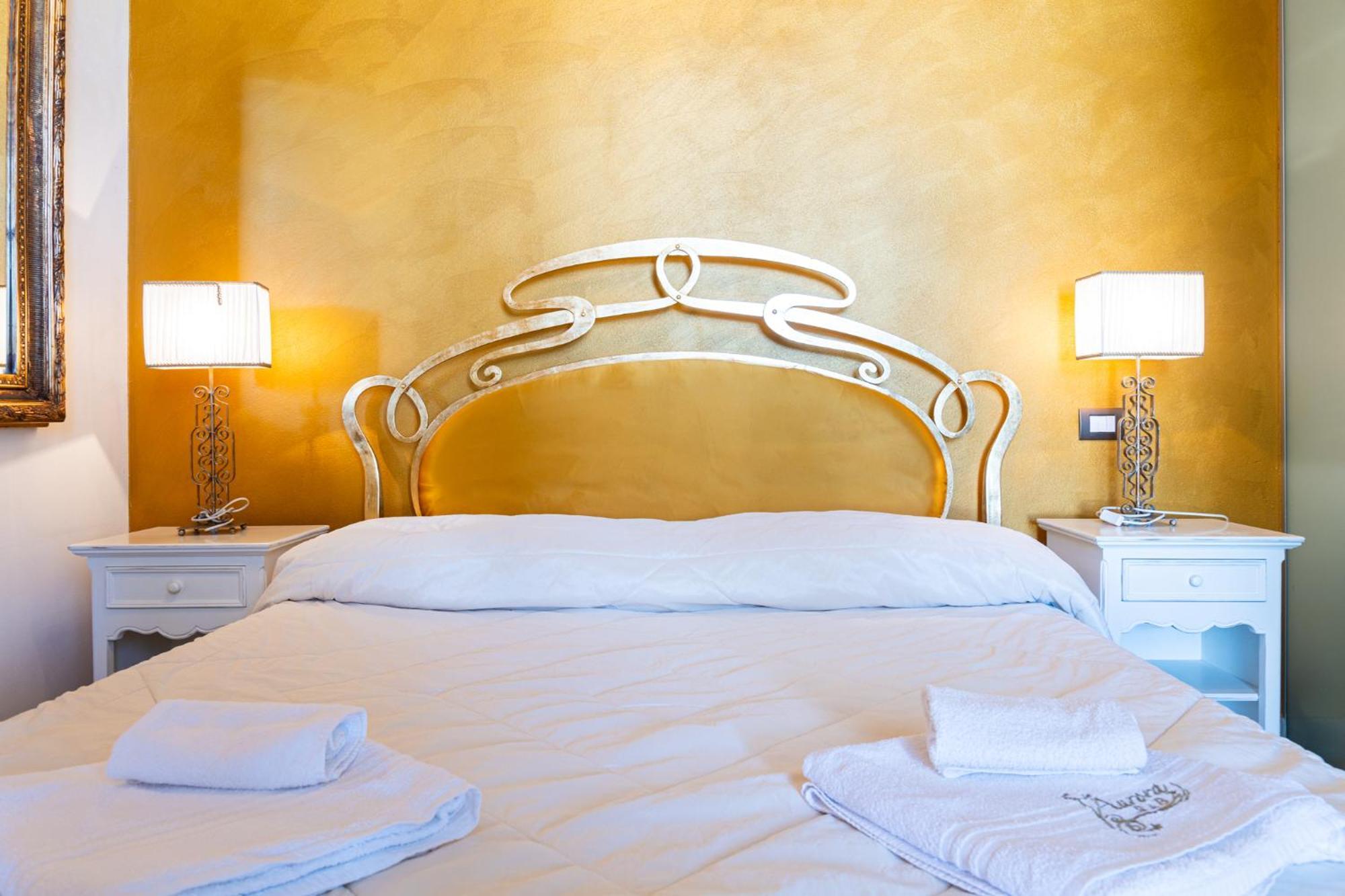 アレーツィオ Palazzo Aurora Bed & Breakfast エクステリア 写真